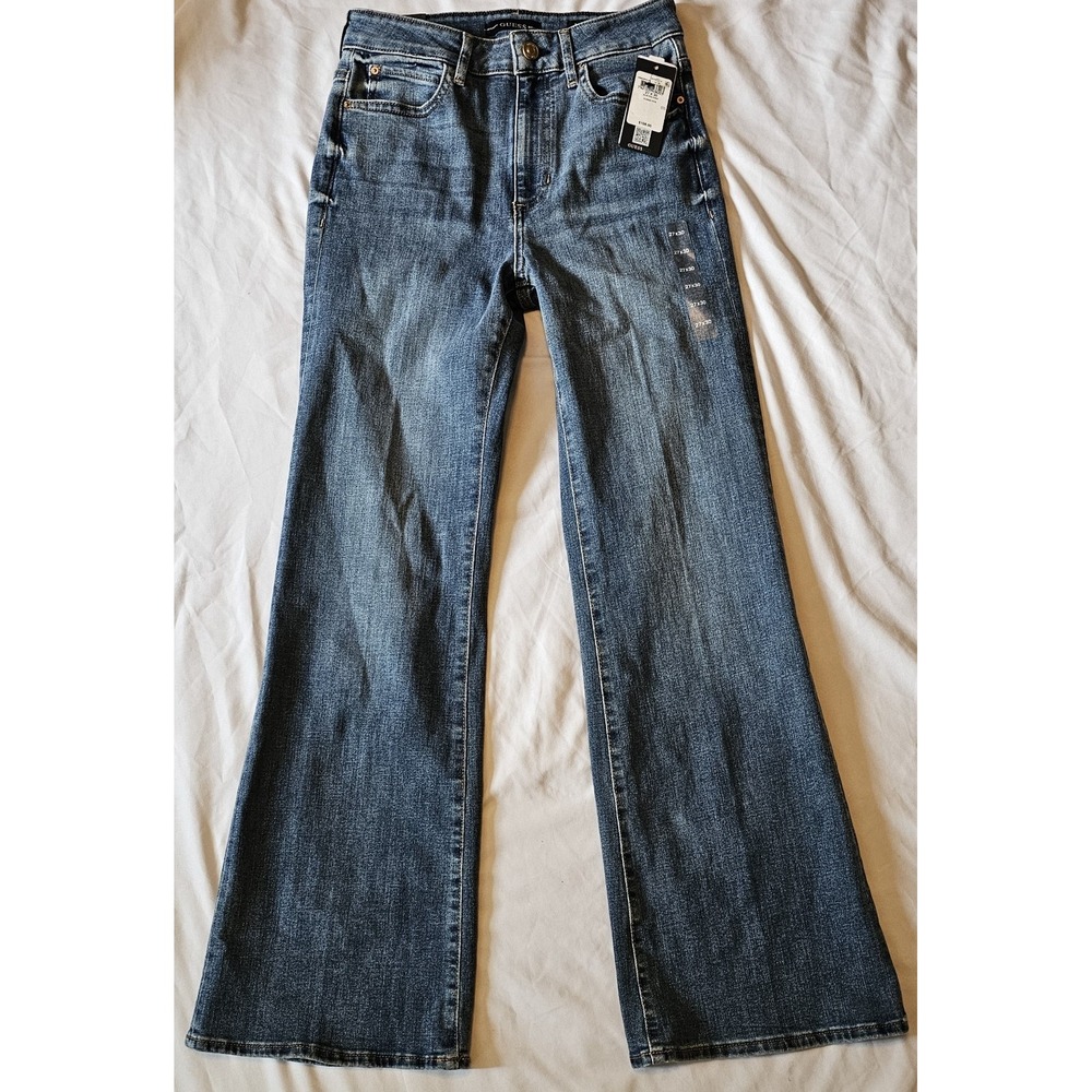 NWT Guess Women's Classic Faye High Rise Flare Jeans Blue Fog Wash 27x30